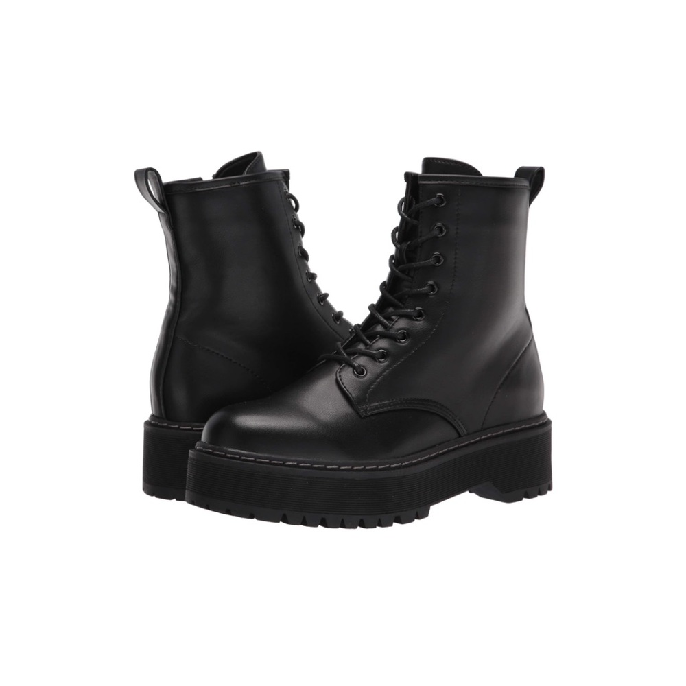 Steve Madden Women’s Bettyy Black Ankle Boots Size 9